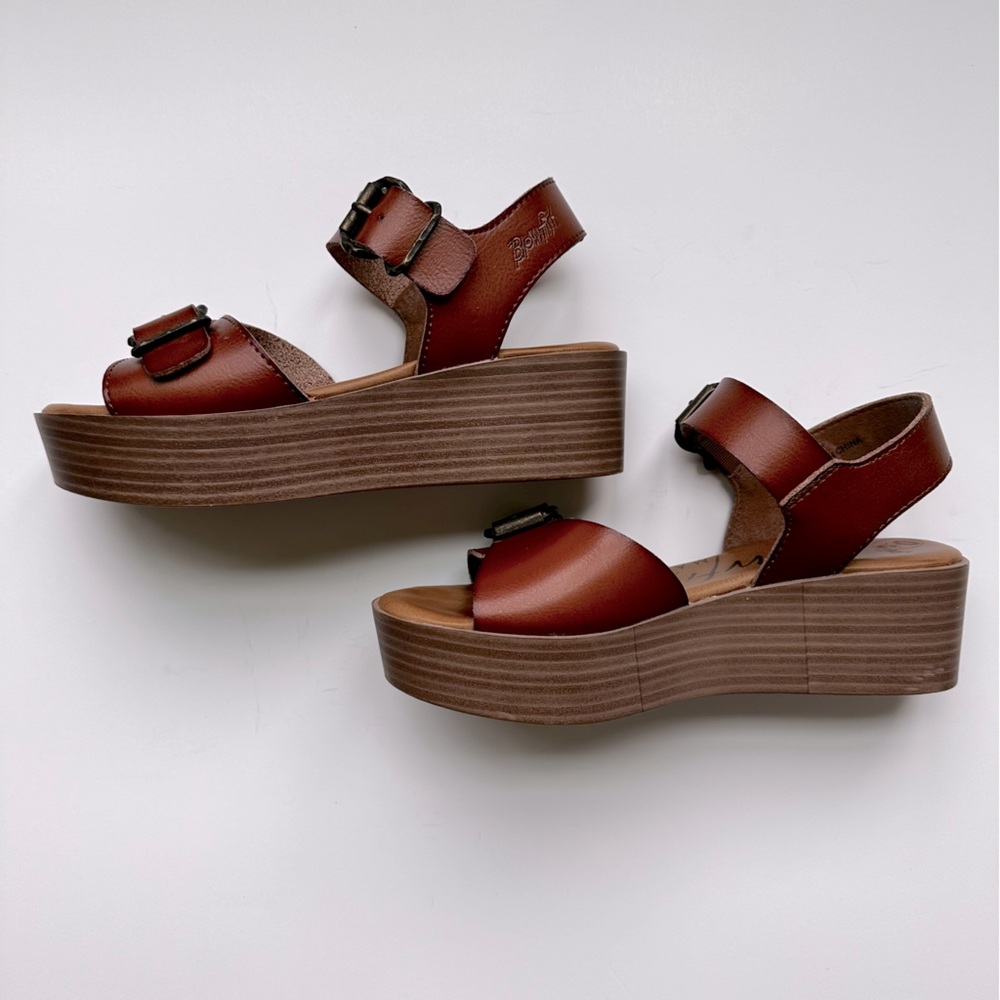 Blowfish Flatform Size 7